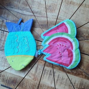 Set of 2 pot holders